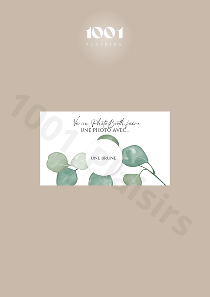 Jeu PhotoBooth caractéristiques / prénoms (Lot de 10)